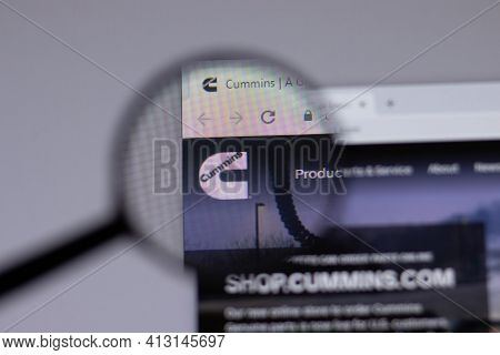 New York, Usa - 18 March 2021: Cummins Company Logo Icon On Website, Illustrative Editorial