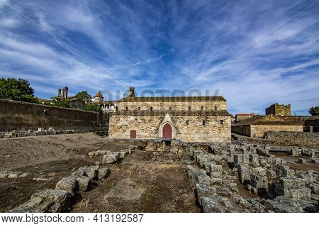 Idanha A Velha, Portugal; May, 2020: View Of The Facade Of The Santa Maria Or Cathedral Of  Idanha-a