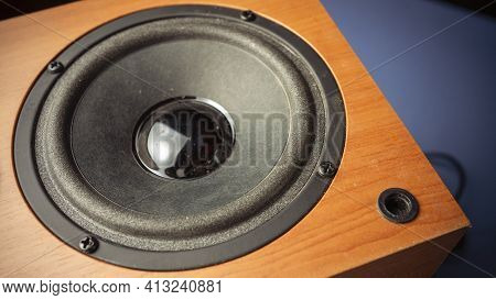 Photo Large Speaker Doing A Bass Test. This Kind Of Speaker Is Capable To Reproduce Low Frequency De