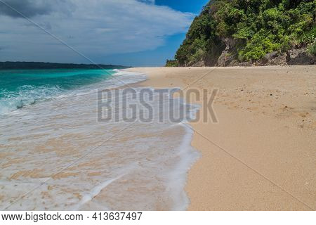 View Of Puka Shell Beach At Boracay Island, Philippin