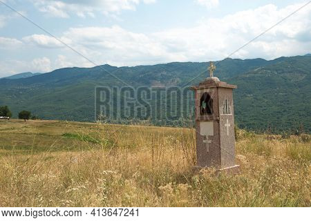 Traditional memorial for the dead with space for your text      
