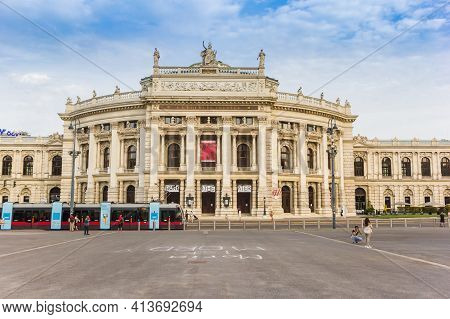Vienna, Austria - September 16, 2020: Theater Building On The Rathausplatz Square In Vienna, Austria
