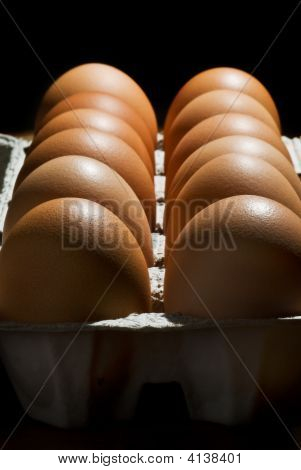 Kartonowych jaj