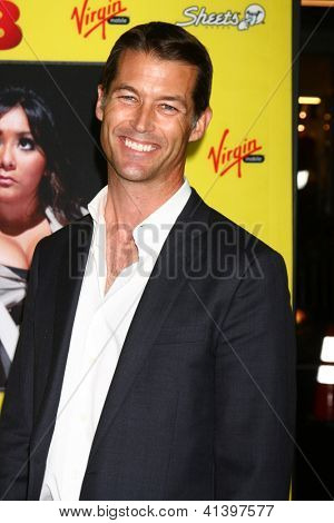 LOS ANGELES - 23 jan: Gesner เซนมาถึงที่หมาย 