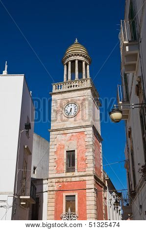 Alleyway. Noci. Puglia. Italy.
