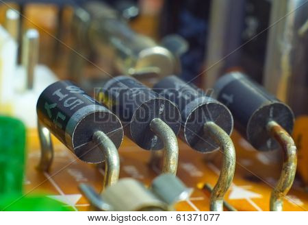A Diode Bridge To Correct Ac To Dc