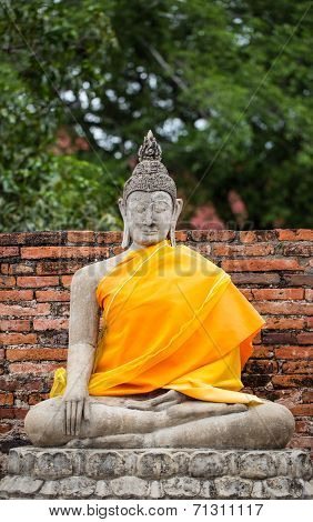 Ancient Buddha Statue At Chaiwatthanaram Temple, Ayutthaya.