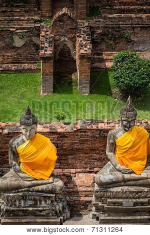 Ancient Buddha Statue At Wat Yai Chaimongkol, Ayutthaya.