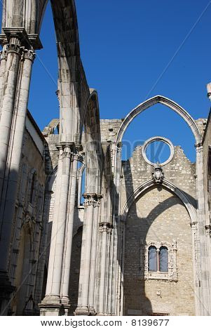 Carmo церковь Руины в Лиссабоне, Португалия