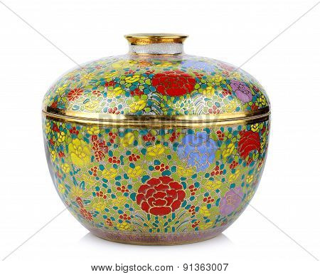 The Benjarong (bencharong) , Ceramic Old Thai's Design Of Bowl Isolated