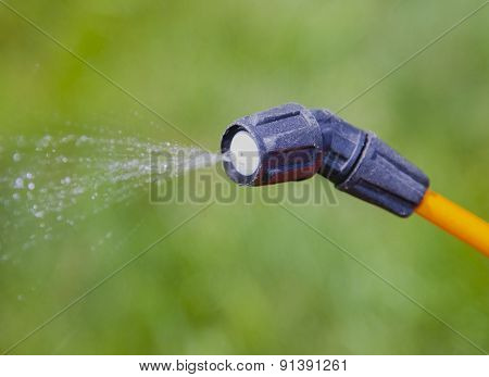 Device Of Spraying Pesticide.