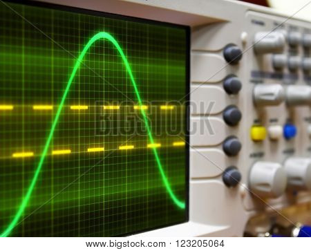 wave on oscilloscope  probe arm sinus  signal