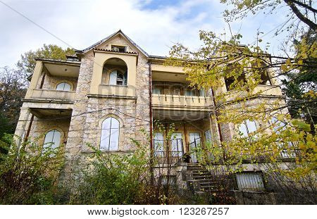 abandoned house of Tatoi Palace, the place where stayed the former greek Royal family
