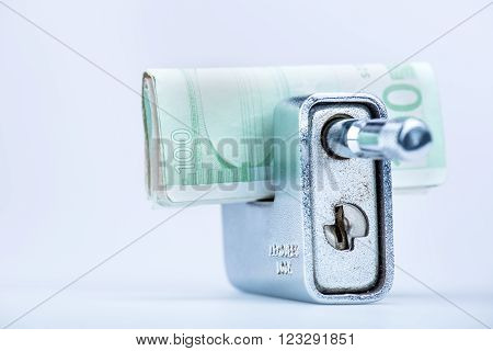 Deadbolt With European Banknotes