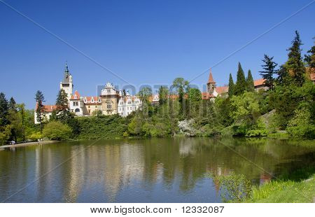 Průhonice