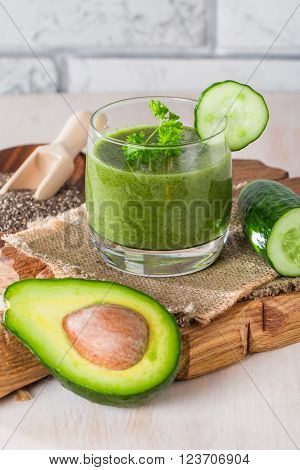 Healthy Green Juice Smoothie