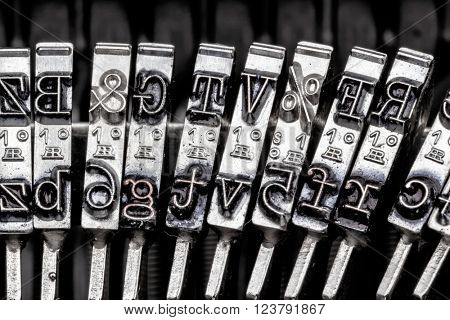 types of an old typewriter