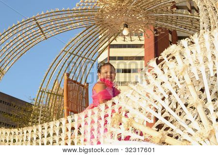 mignon-petite-fille-sourire
