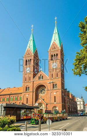 Maribor,slovenia - September 1,2019 - View At The Franziskan Church In The Streets Of Maribor. Marib