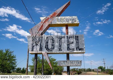 Generic, Old Abandoned Neon Sign For A Motel Along Route 66 In Oklahoma