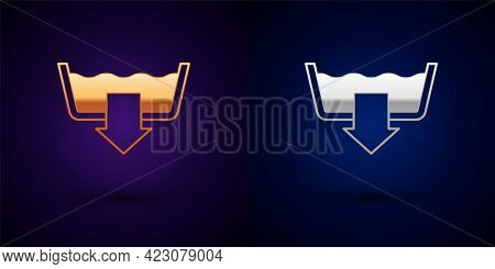 Gold And Silver Washing Modes Icon Isolated On Black Background. Temperature Wash. Vector