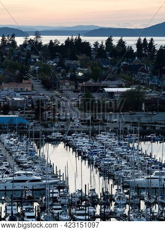 Anacortes, Wa, Usa - April 15, 2019: Anacortes At Sunset, Scenic View From Cap Sante Park