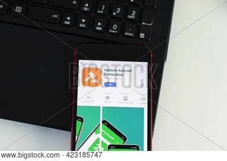 New York, Usa - 1 June 2021: Gestore Asta Del Fantacalcio Mobile App Logo On Phone Screen, Close-up 