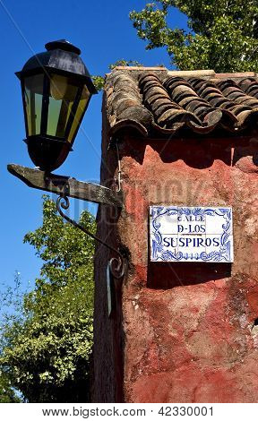 Lampione e piastra In Calle De Los Suspiros Uruguay