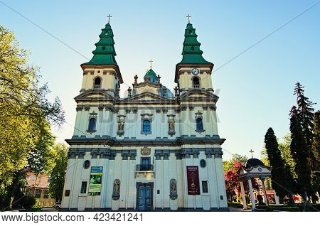 Ternopil, Ukraine-may 12, 2021:detailed View Of The Cathedral Of The Immaculate Conception Of The Bl