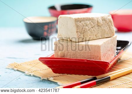 Fresh Soy Curd (tofu) In A Ceramic Bowl As Alternative Meat Protein. Concept Eat Less Meat, Plant-ba