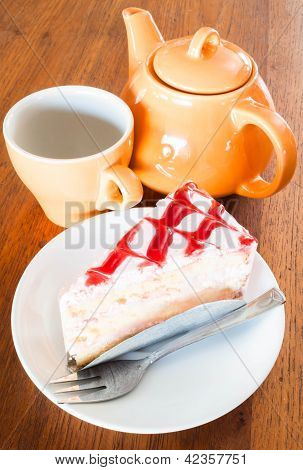 Tea Break With White Chocolate Cake