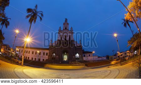 Cotacachi, Imbabura / Ecuador - June 13 2021: Night View Of Vehicles Circulating In Front Of The Cat
