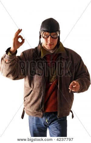 Pilot ukazuje Ok