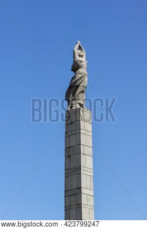 Vidin, Bulgaria - May 23, 2021: The Monument Of Freedom At The Coast Of Danube River In Town Of Vidi
