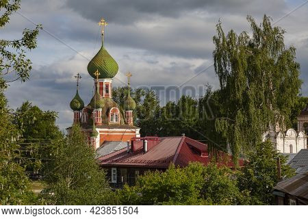 Vladimirsky Cathedral In Pereslavl Zalessky, Yaroslavl Region, Russia.