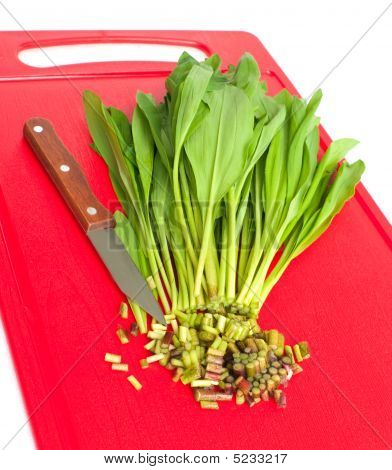 Knife And The Crumbled Ramson