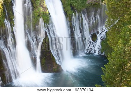 Mcarthur Burney Falls