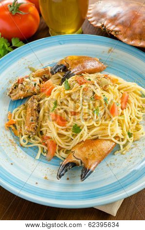 Spaghetti with crab and bottarga