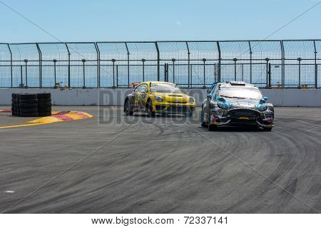 Ken Block Vs Tanner Foust