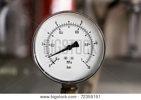 Pressure Gauge