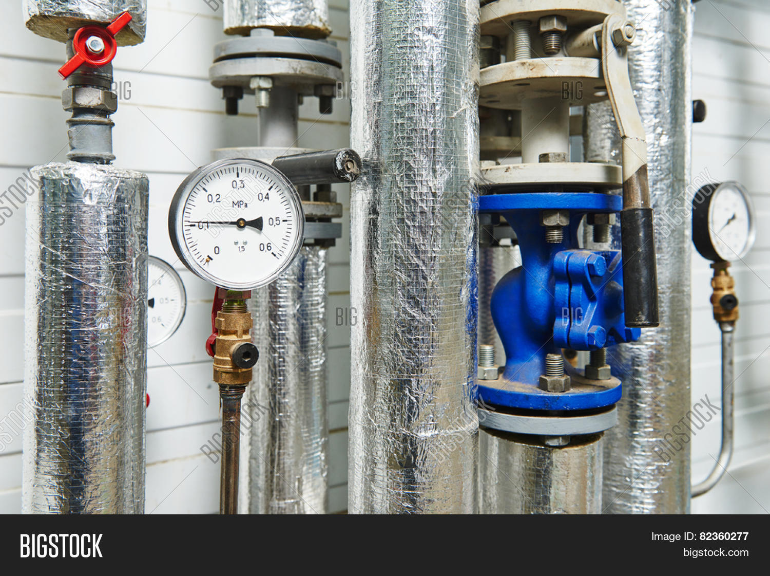 Closeup Manometer, Image & Photo (Free Trial) Bigstock