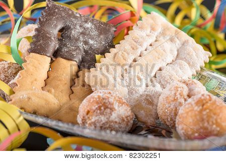 crostoli and damselfish carnival