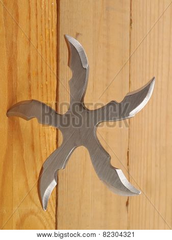 Throwing Blade