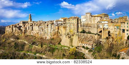 amazing Italy series - panorama of Pitigliano, Tuscany