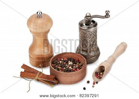Pepper, Cinnamon, Mill