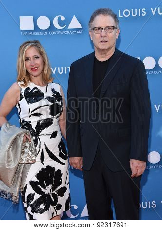 LOS ANGELES - MAY 30:  Albert Brooks & Kimberly Shlain arrives to the MOCA Annual Gala 2015  on May 30, 2015 in Hollywood, CA                