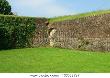RAMPARTS OF MONTREUIL ON SEA, PAS DE CALAIS, THE NORTH OF FRANCE
