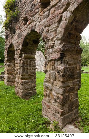 the ruins of the Romanesque church Cyriak at Camburg