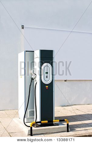 El-bil oplader Station