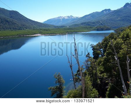 Viaje en barco en la Patagonia Argentina